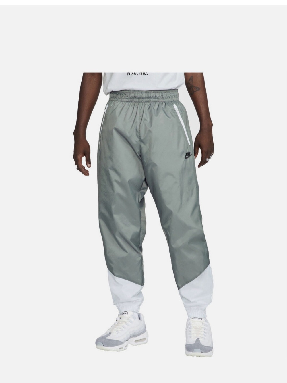 Nike Men's Windrunner Woven Lined Pants Size Medium